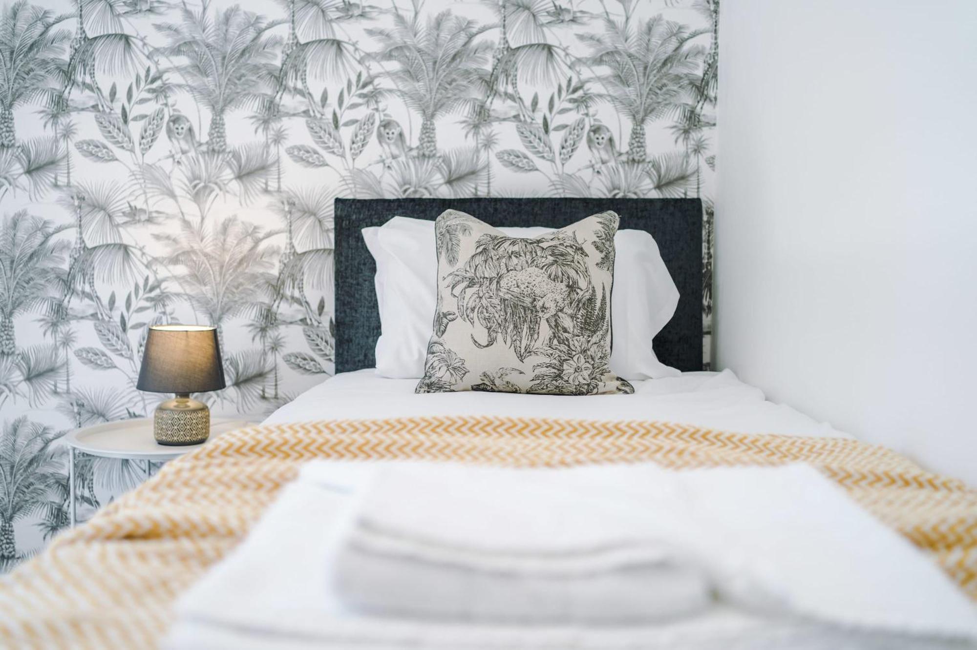 הוילה מנצ'סטר Rest&Recharge At Waterway House מראה חיצוני תמונה